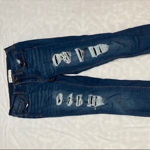 Mudd Distressed Skinny Jeans